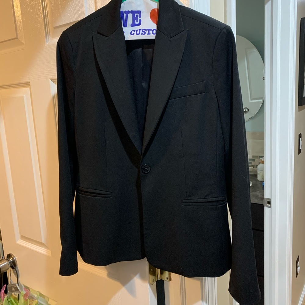 Excellent condition Express black blazer